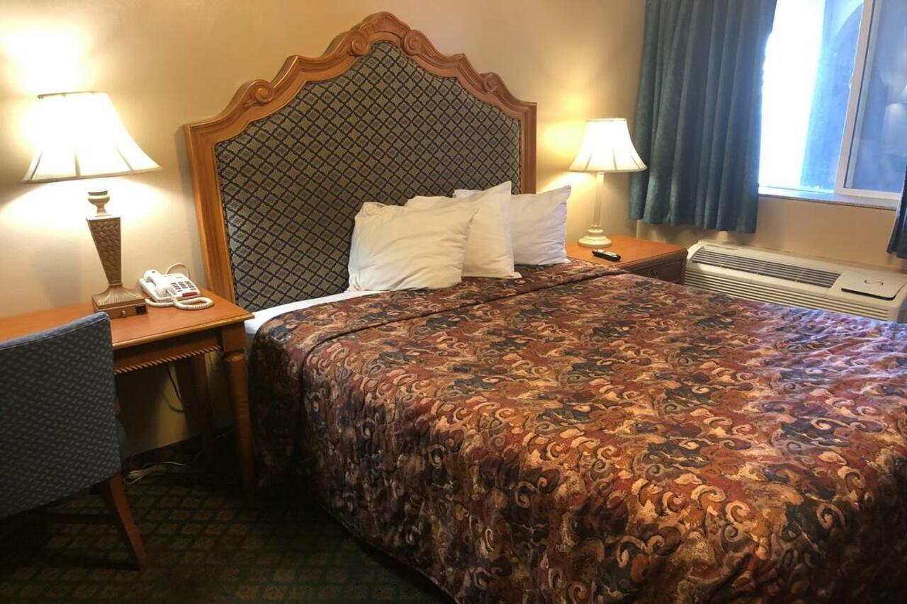 Riverton Inn & Suites 里弗顿 外观 照片