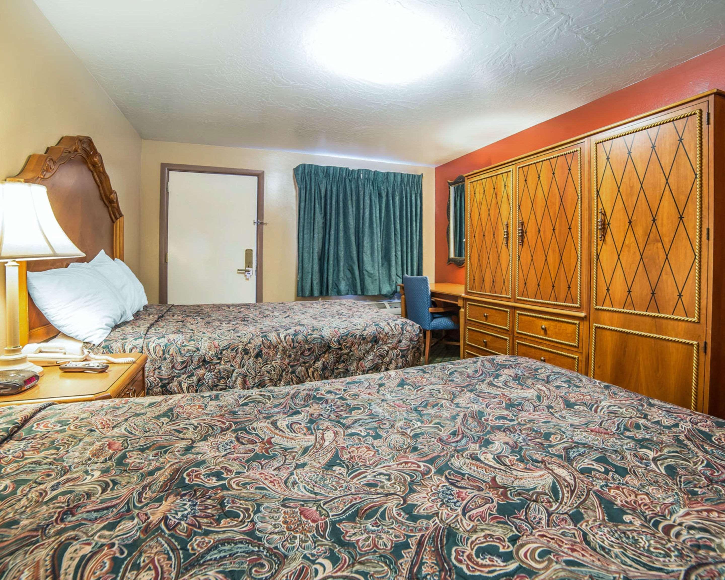 Riverton Inn & Suites 里弗顿 外观 照片