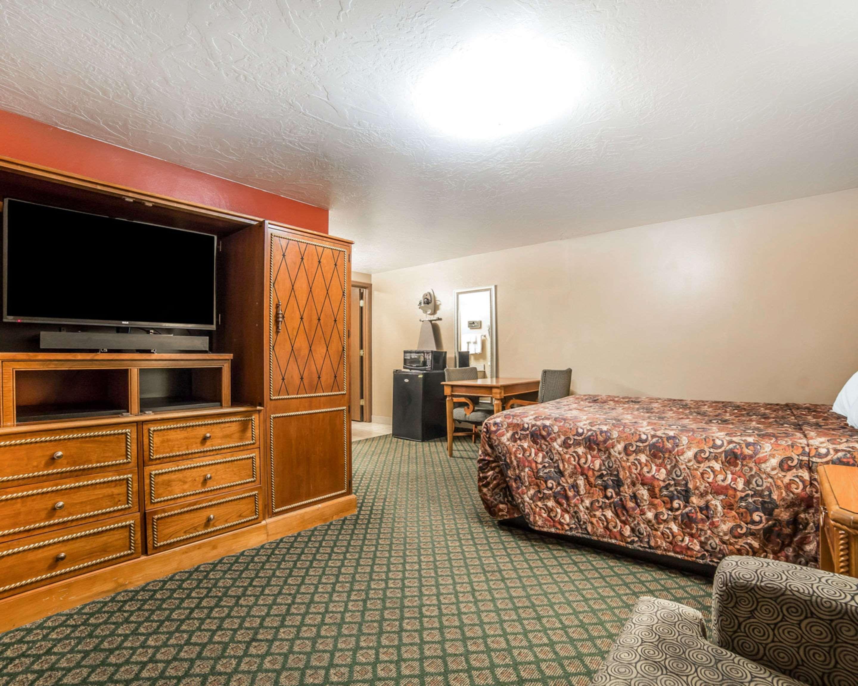 Riverton Inn & Suites 里弗顿 外观 照片