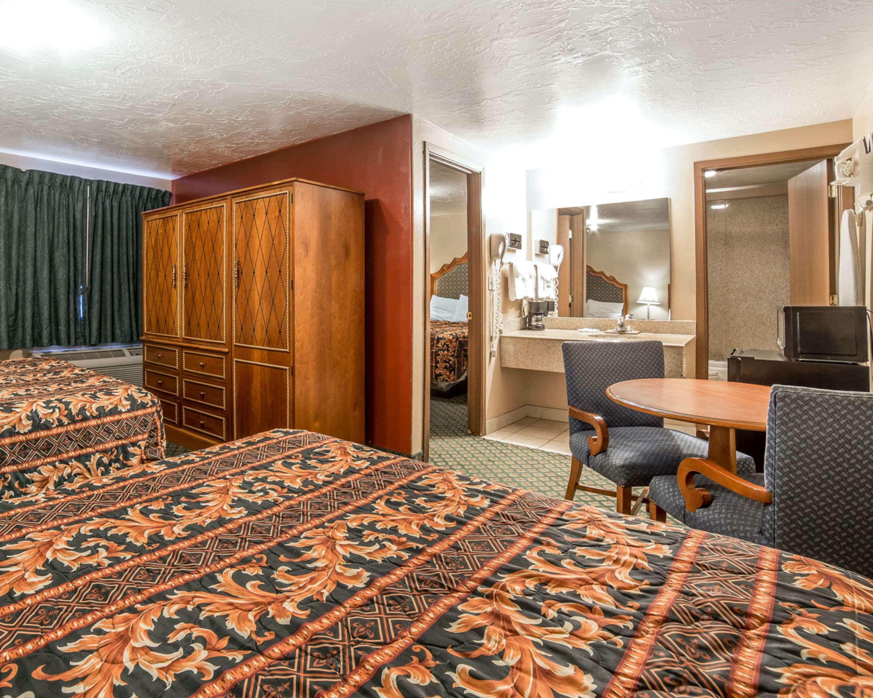 Riverton Inn & Suites 里弗顿 外观 照片
