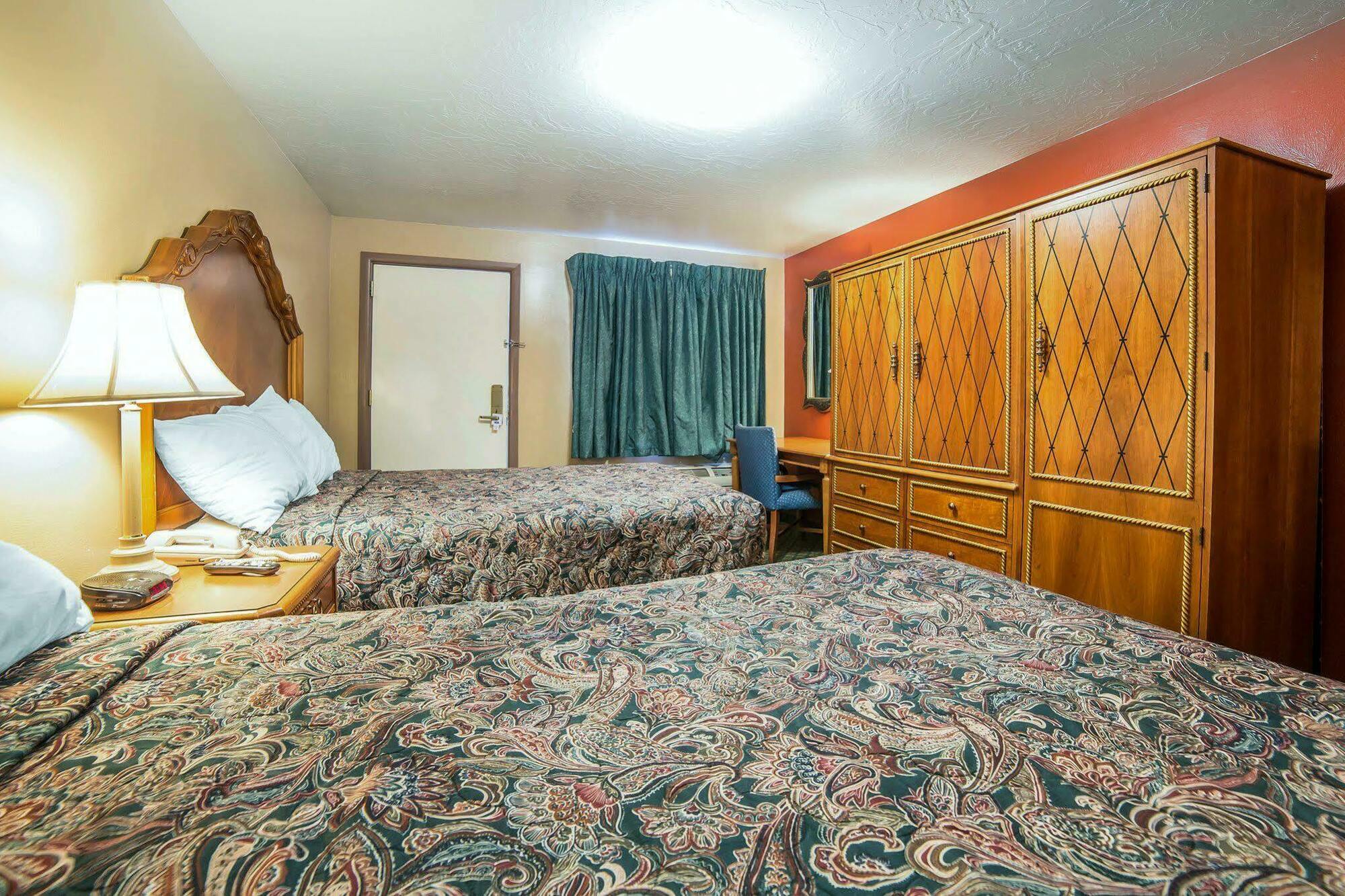 Riverton Inn & Suites 里弗顿 外观 照片